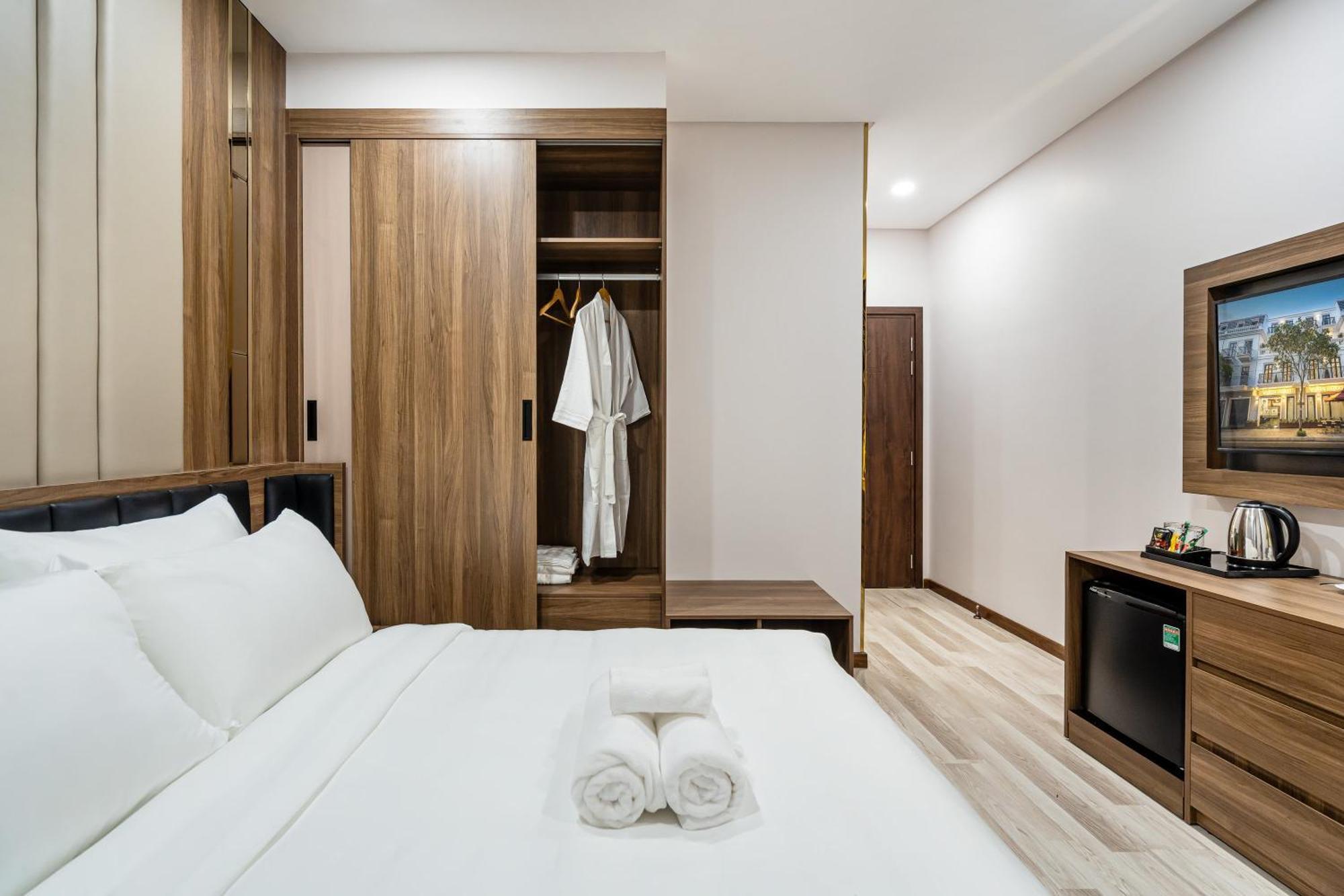 Vin Hotel Vĩnh Long 外观 照片