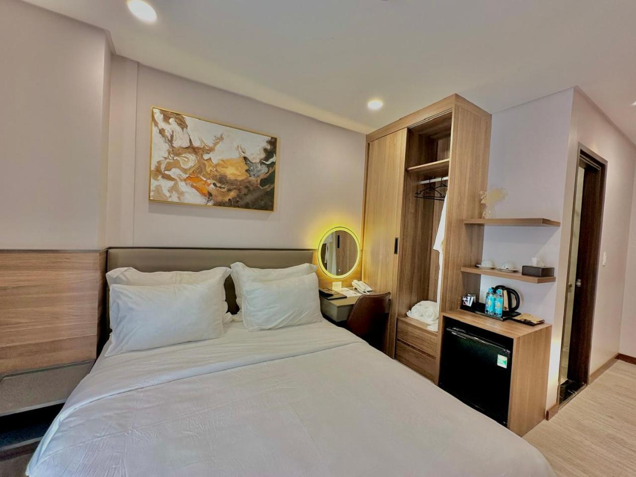 Vin Hotel Vĩnh Long 外观 照片